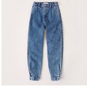 Abercrombie high rise mom jeans